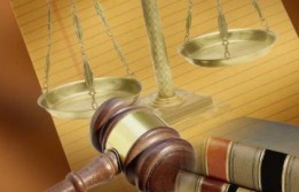 "Demokr&aacute;cia &eacute;s szabads&aacute;g Kelet-K&ouml;z&eacute;p-Eur&oacute;p&aacute;ban" konferencia