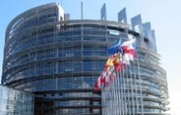 Ritka, de nem egyed&uuml;l&aacute;ll&oacute;