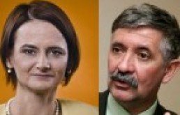 Győri &eacute;s Tabajdi a Policy Solutions &eacute;ves EP-elemz&eacute;se &eacute;l&eacute;n