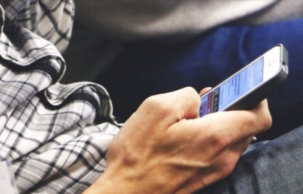 Konferencia: Az Y-gener&aacute;ci&oacute; politikai &eacute;rt&eacute;krendje Magyarorsz&aacute;gon &eacute;s a r&eacute;gi&oacute;ban