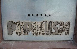 Megh&iacute;v&oacute;: A populizmus helyzete 2016-ban