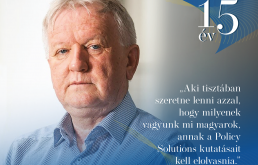 15 &eacute;v,15 bar&aacute;t: Z&aacute;vecz Tibor