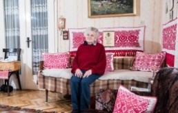 Politikai Oszt&aacute;lyl&eacute;tsz&aacute;m - kutat&aacute;s &eacute;s fot&oacute;ki&aacute;ll&iacute;t&aacute;s