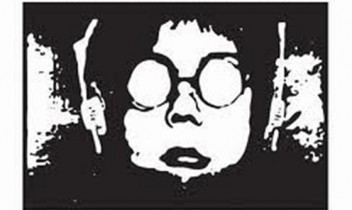 Br&uuml;sszeli &eacute;v&eacute;rt&eacute;kel&eacute;s 2022 - B&iacute;r&oacute;-Nagy Andr&aacute;s a Tilos R&aacute;di&oacute; műsor&aacute;ban